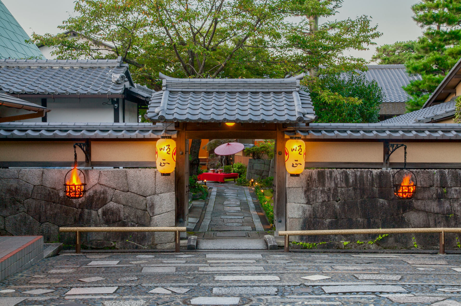 11月16日(土)　南禅寺紅葉と湯豆腐